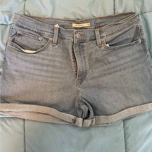 Denim shorts *plus size*